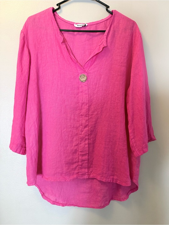 JelisJelis Tops - Women's Relaxed V-Neck Linen Tunic Blouse in Bright Pink